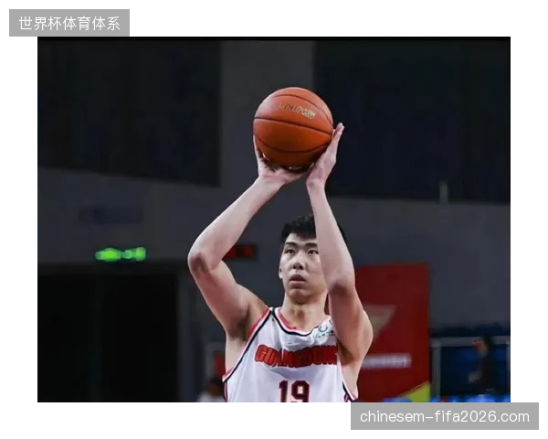 广州龙狮常规赛收官阶段幸运晋级，季后赛首轮即负于同省对手广东队