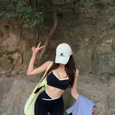 魏宏欣